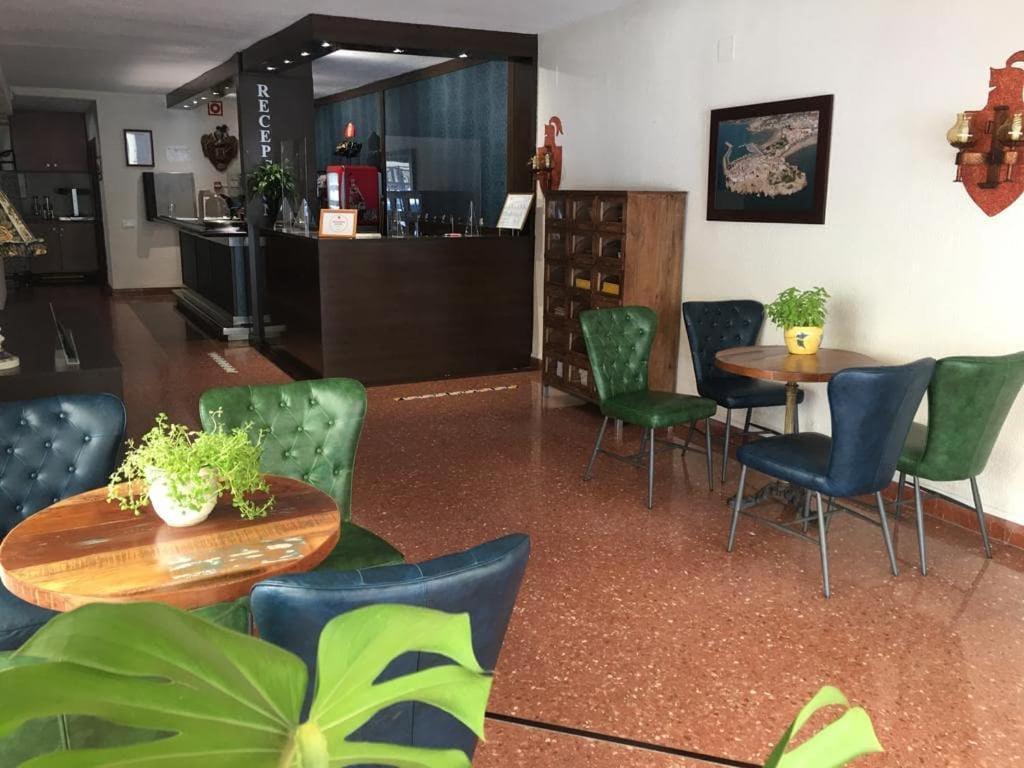 Hotel Blason Junior Peñíscola エクステリア 写真